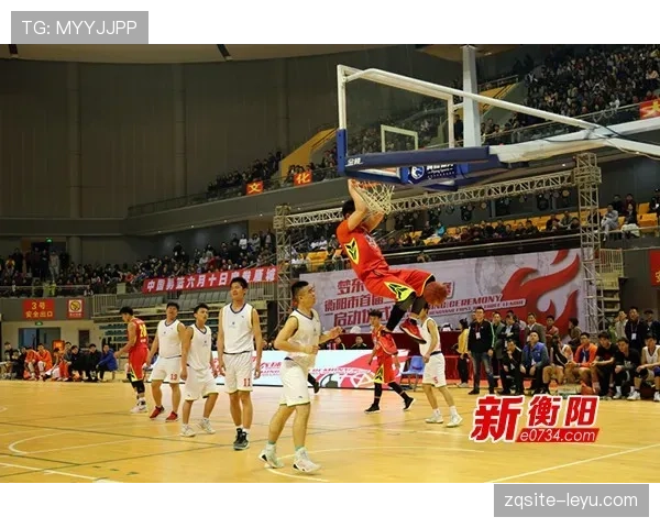 葡萄牙球迷热情高涨,主场氛围持续点燃赛事 葡萄牙球迷热情高涨,主场氛围持续点燃赛事